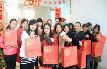 f22277acbb.jpg 三八節-新聞2.jpg