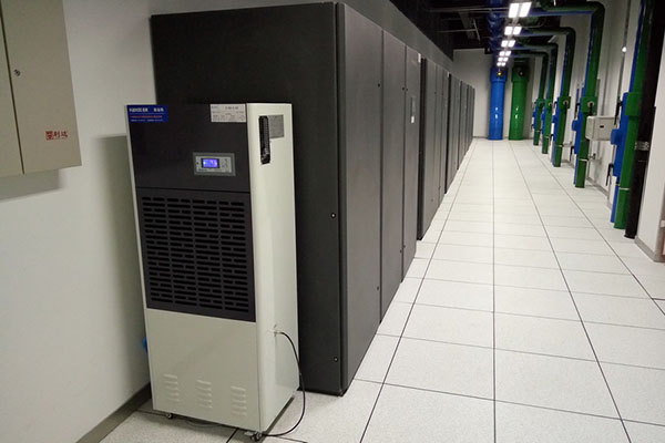 1522391019436049.jpg 機房除濕機.jpg